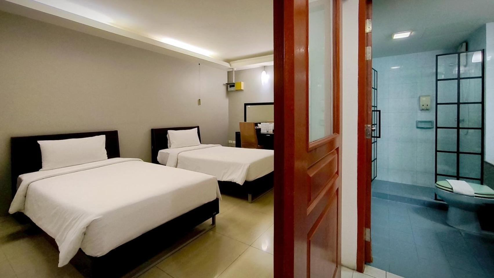 Centric Place Hotel Бангкок Екстер'єр фото